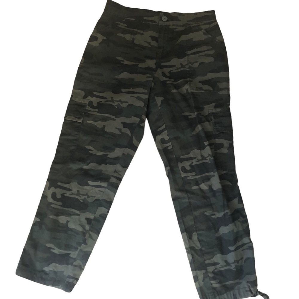 Sanctuary Social Standard Camo Cargo Pant Cinched Ankle Green Size S/4